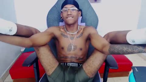 man_san11 online show from February 2025 07:47:02 PM