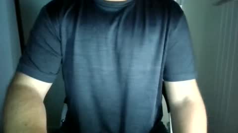 Snapshot of manbroadcasting001 chatting on March 2026 11:01:02 AM manbroadcasting001 online show from March 2026 11:01:02 AM