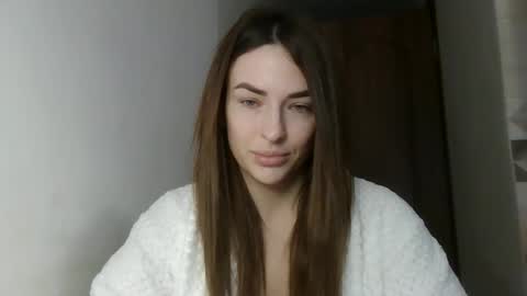 Snapshot of mandibrooks chatting on December 2025 09:03:02 AM MandiBrooks online show from December 2025 09:03:02 AM