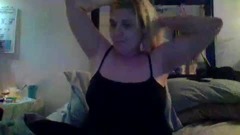 mindy22 online show from February 2025 02:07:01 AM