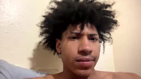 Snapshot of mandingoomann5 chatting on November 2025 08:52:01 PM MandingooMann online show from November 2025 08:52:01 PM