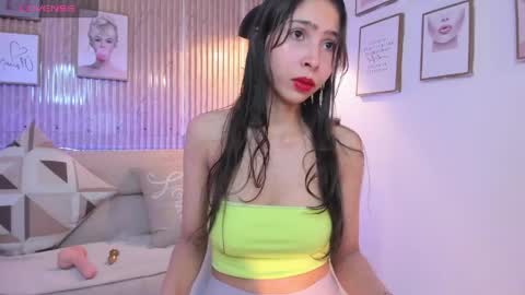 Snapshot of mandy_bloom chatting on April 2026 08:20:01 PM mandy_bloom online show from April 2026 08:20:01 PM