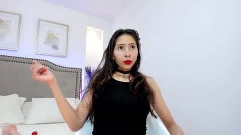 Snapshot of mandy_bloom chatting on April 2026 01:20:01 PM mandy_bloom online show from April 2026 01:20:01 PM