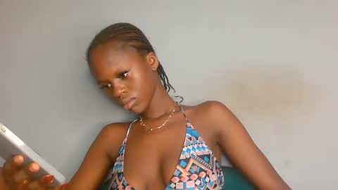 Snapshot of mandymia chatting on May 2026 04:07:01 AM mandymia online show from May 2026 04:07:01 AM
