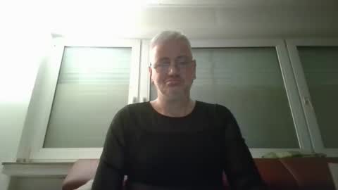 mandywinger online show from January 2026 08:25:02 PM