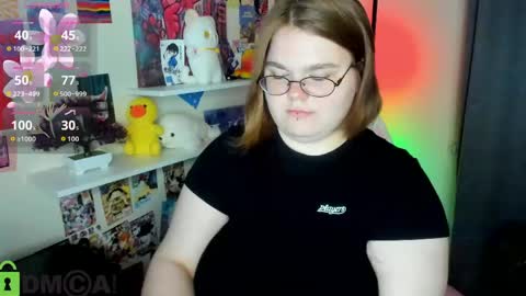 Snapshot of maneela_kennedy chatting on May 2026 11:53:01 AM Maneela online show from May 2026 11:53:01 AM