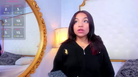 manelyk_evanss online show from November 2025 11:10:01 AM