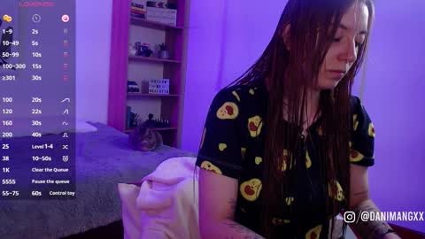 Danny online show from October 2025 02:22:02 AM