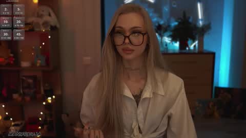 Amelie online show from February 2026 02:06:02 AM