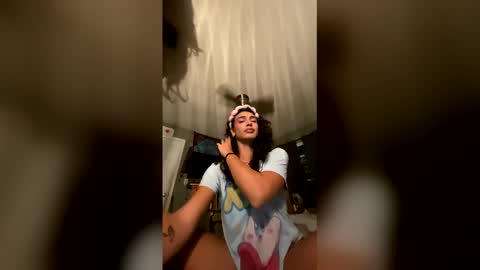 Snapshot of manny764065 chatting on April 2026 07:31:01 AM manny764065 online show from April 2026 07:31:01 AM