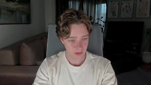 Snapshot of mannyforreal chatting on May 2026 02:22:02 PM mannyforreal online show from May 2026 02:22:02 PM