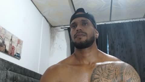 Manolo online show from February 2025 02:03:02 AM