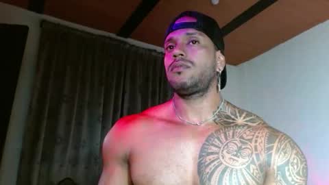 Snapshot of manolofitt chatting on March 2026 04:18:02 AM Manolo online show from March 2026 04:18:02 AM