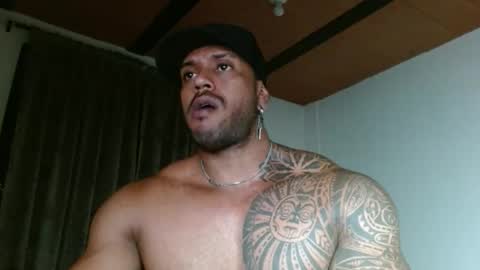 Snapshot of manolofitt chatting on March 2026 11:15:01 PM Manolo online show from March 2026 11:15:01 PM