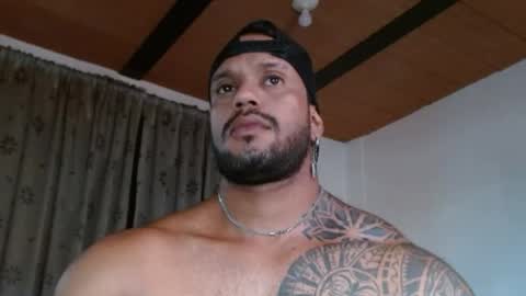 Snapshot of manolofitt chatting on April 2026 03:47:01 PM Manolo online show from April 2026 03:47:01 PM