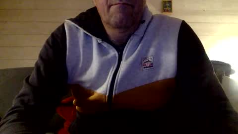 Snapshot of manpower2012 chatting on March 2026 11:42:01 PM Manpo online show from March 2026 11:42:01 PM