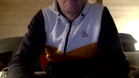 Snapshot of manpower2012 chatting on March 2026 10:10:02 PM Manpo online show from March 2026 10:10:02 PM