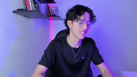 Manuel online show from February 2025 11:25:02 PM