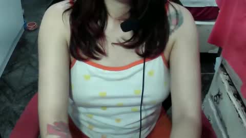 Snapshot of manuescarlate13 chatting on May 2026 06:09:01 AM Manu Escarlate online show from May 2026 06:09:01 AM