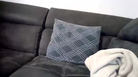 Snapshot of manuv chatting on September 2025 12:05:01 AM manuv online show from September 2025 12:05:01 AM