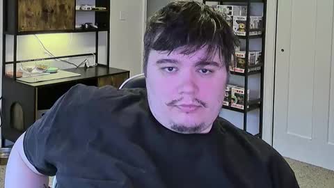 kyle online show from November 2025 10:15:01 PM