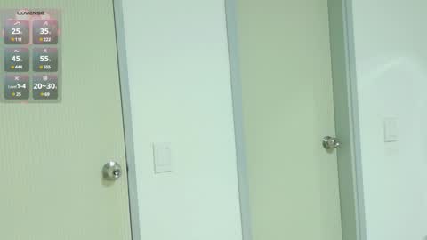     online show from January 2025 10:58:02 PM