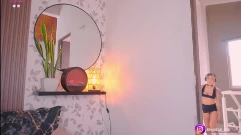 Mara Independent Model online show from May 2026 03:31:02 PM
