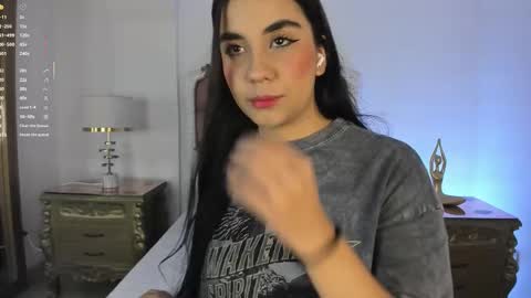 Mara online show from December 2025 03:57:01 AM