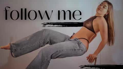 Snapshot of mara_brooks chatting on February 2025 10:06:02 PM Mara online show from February 2025 10:06:02 PM