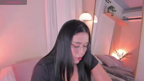 Snapshot of mara_brooks chatting on April 2026 11:04:01 PM Mara online show from April 2026 11:04:01 PM