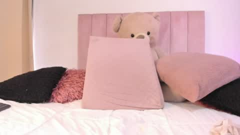 Snapshot of mara_sans chatting on August 2026 02:16:01 PM Mara online show from August 2026 02:16:01 PM