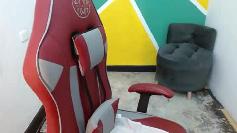 Snapshot of mara_summer chatting on February 2025 09:37:02 PM Mara 3 online show from February 2025 09:37:02 PM