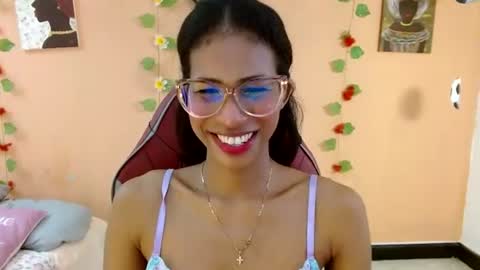 Snapshot of mara_summer chatting on June 2026 01:15:01 PM Mara 3 online show from June 2026 01:15:01 PM