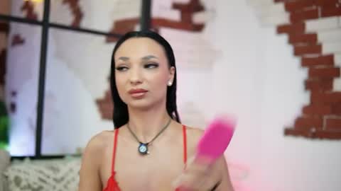 Snapshot of maraciel chatting on July 2026 08:33:02 PM Mara online show from July 2026 08:33:02 PM