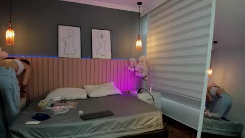 Snapshot of maraia_ford chatting on November 2025 07:12:02 PM Mara online show from November 2025 07:12:02 PM