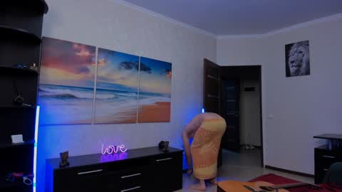 alex marvelxx online show from January 2025 05:02:02 PM