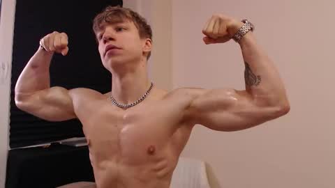 Snapshot of marc_solo chatting on November 2025 10:07:01 AM marc_solo online show from November 2025 10:07:01 AM