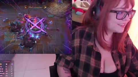 marcela2101 online show from March 2025 09:31:02 PM