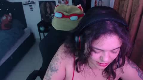 marcela2101 online show from March 2025 11:49:01 PM