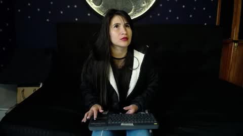marcela72 online show from October 2025 01:51:02 PM