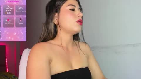 marcela_56 online show from November 2025 02:43:02 AM