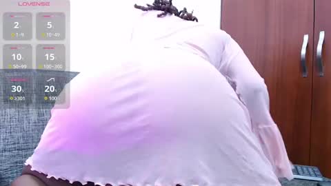 Snapshot of marcelagreyy chatting on September 2025 12:56:02 AM MARCELA  online show from September 2025 12:56:02 AM