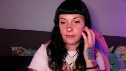 MarcelineAltaria online show from September 2025 04:01:01 AM