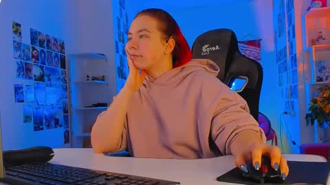 Snapshot of marcelinechi chatting on February 2026 05:25:02 AM MarcelineChi online show from February 2026 05:25:02 AM