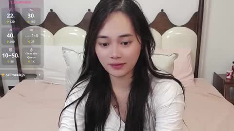 Lena online show from November 2025 06:13:01 AM