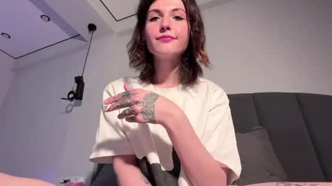 Snapshot of marciwakeup chatting on April 2026 01:28:01 AM marci wake up online show from April 2026 01:28:01 AM