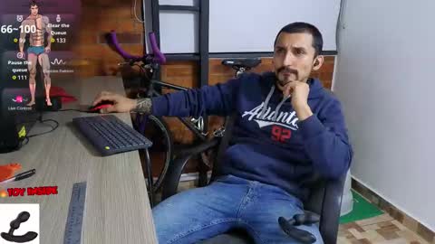 Marck  Independent model  online show from October 2025 02:54:01 AM