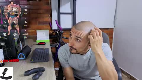 Marck  Independent model  online show from February 2026 06:26:01 AM