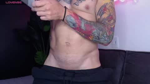 Snapshot of marco_allison43 chatting on March 2026 10:03:02 PM marco_allison43 online show from March 2026 10:03:02 PM