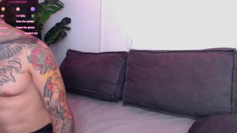 Snapshot of marco_allison43 chatting on April 2026 05:37:01 PM marco_allison43 online show from April 2026 05:37:01 PM